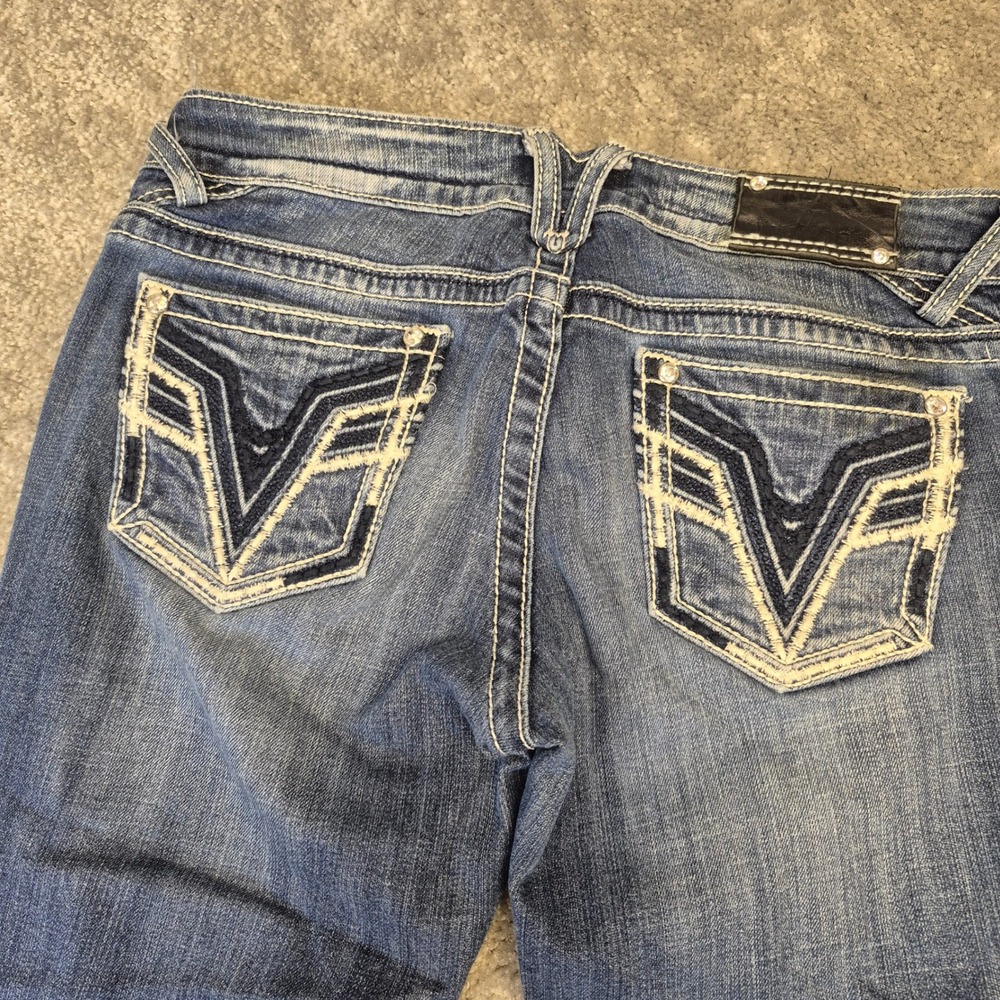 Vigoss The Chelsea Capri Jeans Medium Wash Embroidered Rhinestone Women Size 7/8